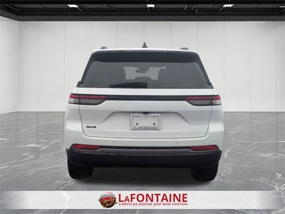 2026 Jeep Grand Cherokee GRAND CHEROKEE LAREDO ALTITUDE 4X4