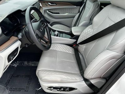 2023 Jeep Grand Cherokee Summit 4x4