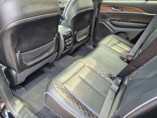 2023 Jeep Grand Cherokee Summit 4x4