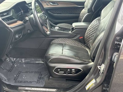 2022 Jeep Grand Cherokee Summit 4x4