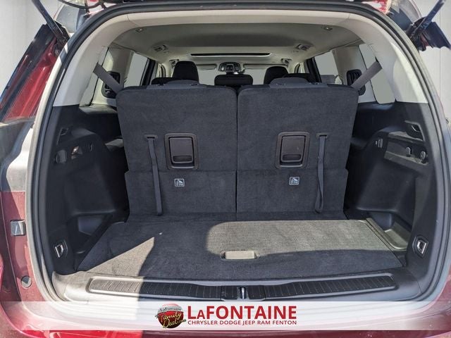 2024 Jeep Grand Cherokee L Laredo X 4x4