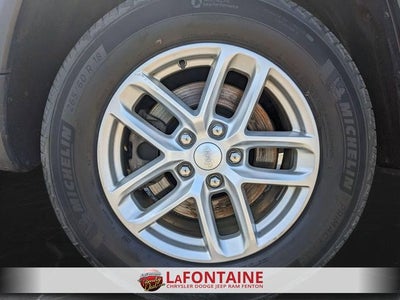 2024 Jeep Grand Cherokee L Laredo X 4x4