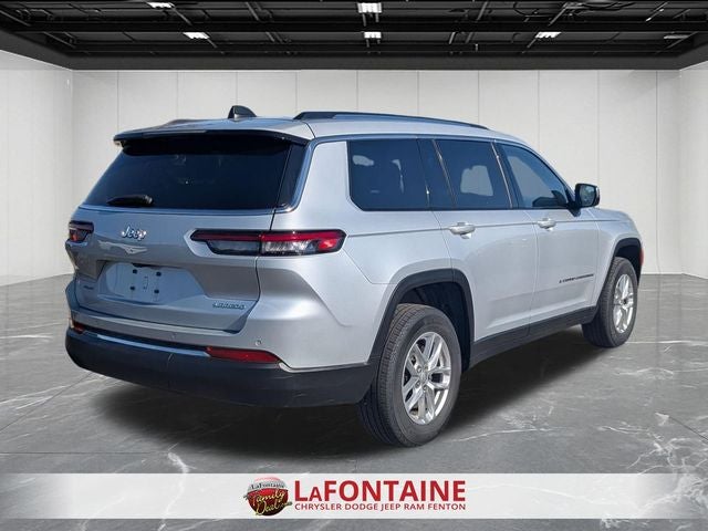 2023 Jeep Grand Cherokee L Laredo 4x4