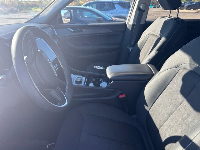 2023 Jeep Grand Cherokee L Laredo X 4x4