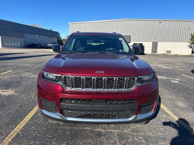 2023 Jeep Grand Cherokee L Laredo X 4x4
