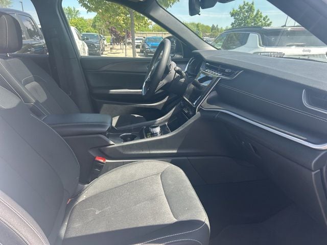 2024 Jeep Grand Cherokee L Laredo