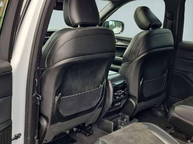 2024 Jeep Grand Cherokee L Altitude X 4x4