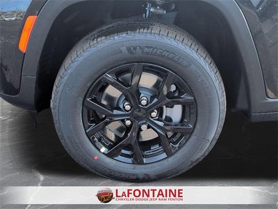 2026 Jeep Grand Cherokee L GRAND CHEROKEE L LAREDO ALTITUDE 4X4