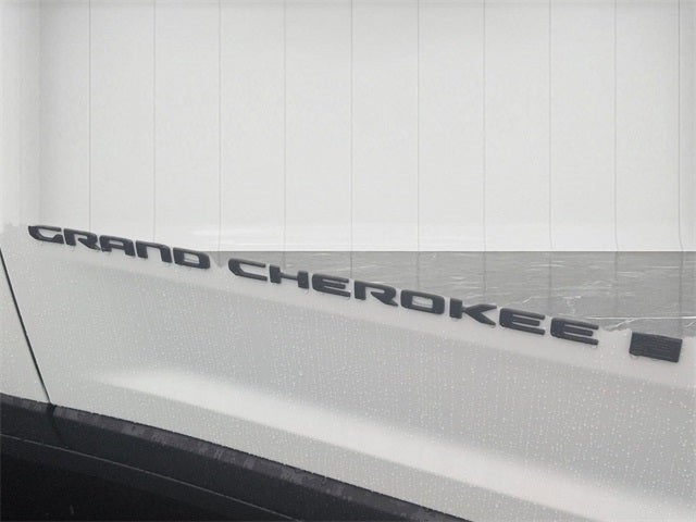 2026 Jeep Grand Cherokee L GRAND CHEROKEE L LAREDO ALTITUDE 4X4