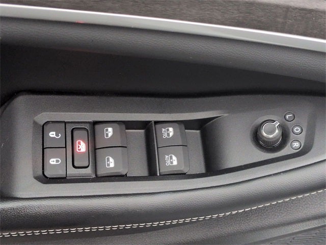 2026 Jeep Grand Cherokee L GRAND CHEROKEE L LAREDO ALTITUDE 4X4