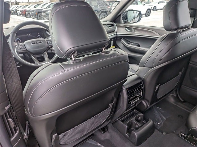 2025 Jeep Grand Cherokee L GRAND CHEROKEE L LIMITED 4X4