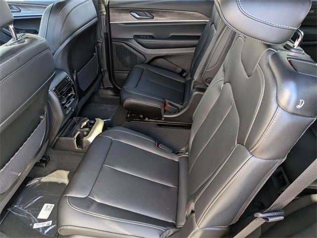 2025 Jeep Grand Cherokee L GRAND CHEROKEE L LIMITED 4X4