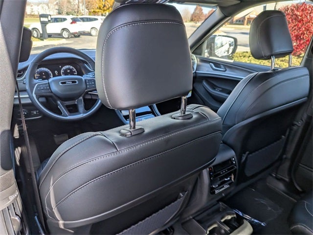 2025 Jeep Grand Cherokee L GRAND CHEROKEE L LIMITED 4X4