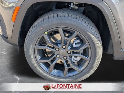 2025 Jeep Grand Cherokee L GRAND CHEROKEE L LIMITED 4X4