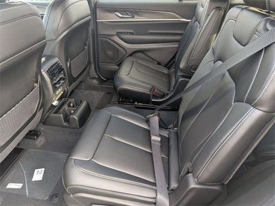 2025 Jeep Grand Cherokee L GRAND CHEROKEE L LIMITED 4X4