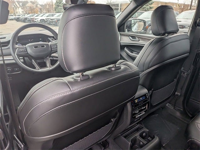 2025 Jeep Grand Cherokee L GRAND CHEROKEE L LIMITED 4X4