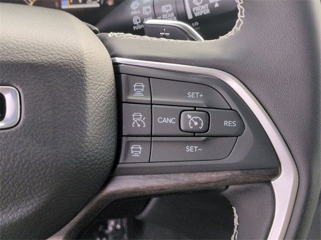 2025 Jeep Grand Cherokee L GRAND CHEROKEE L LIMITED 4X4