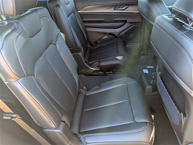 2025 Jeep Grand Cherokee L GRAND CHEROKEE L LIMITED 4X4