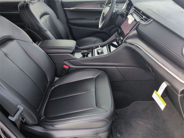 2025 Jeep Grand Cherokee L GRAND CHEROKEE L LIMITED 4X4