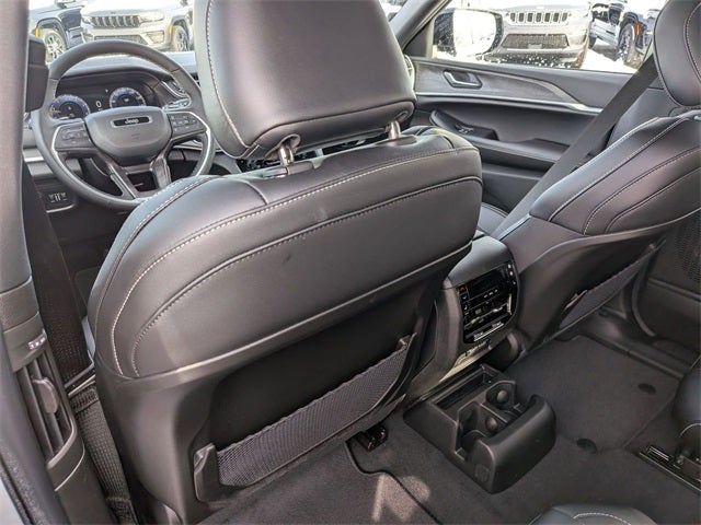 2025 Jeep Grand Cherokee L GRAND CHEROKEE L LIMITED 4X4