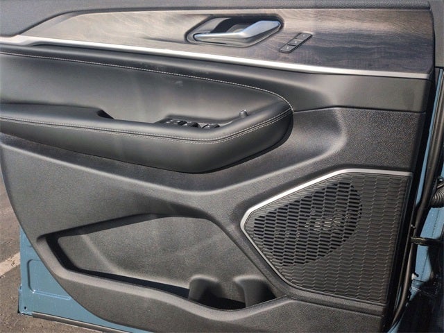 2026 Jeep Grand Cherokee GRAND CHEROKEE L LIMITED RESERVE 4X4