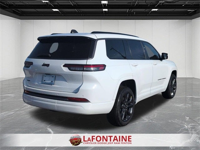 2026 Jeep Grand Cherokee GRAND CHEROKEE L LIMITED RESERVE 4X4