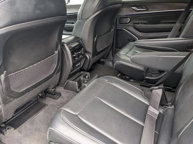 2022 Jeep Grand Cherokee L Overland 4x4
