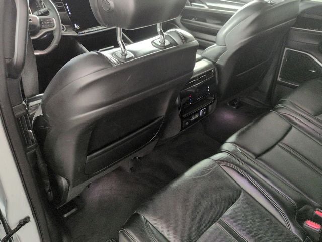 2024 Jeep Wagoneer L Series III 4x4