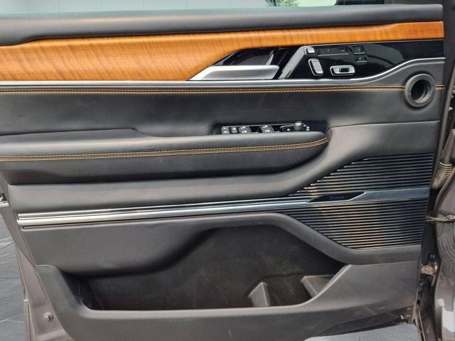 2024 Jeep Grand Wagoneer L Series III 4x4