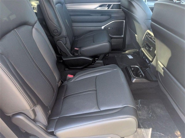 2026 Jeep Grand Wagoneer GRAND WAGONEER UPLAND 4X4