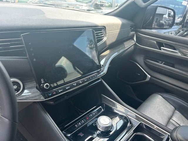 2022 Jeep Wagoneer Series II 4x4