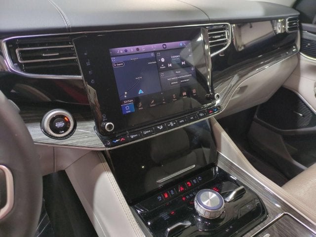 2022 Jeep Wagoneer Series III 4x4