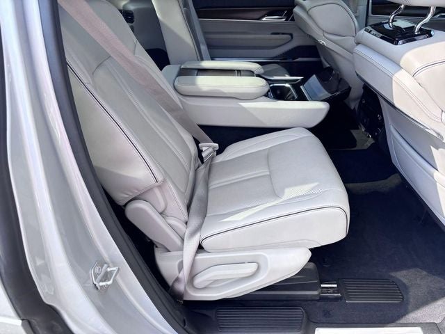 2022 Jeep Grand Wagoneer Series II 4x4