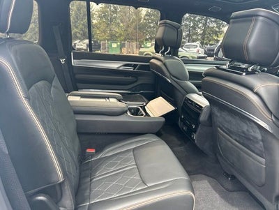 2022 Jeep Grand Wagoneer Series III 4x4
