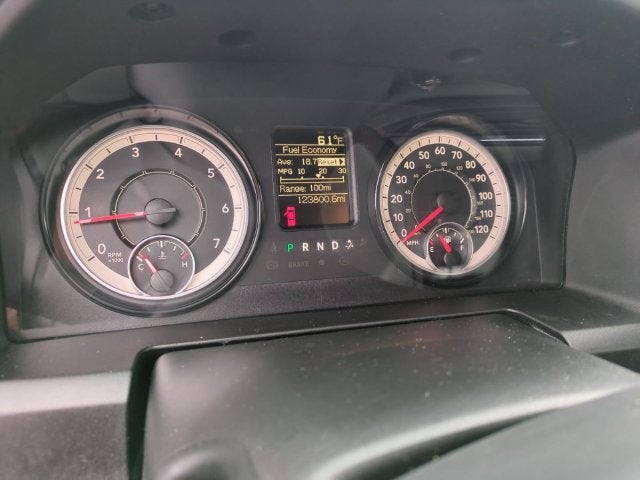 2017 RAM 1500 Express Crew Cab 4x4 5'7' Box