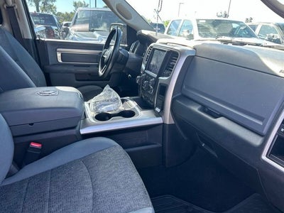 2018 RAM 1500 Big Horn Crew Cab 4x4 5'7' Box