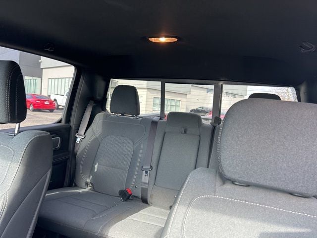 2021 RAM 1500 Big Horn Crew Cab 4x4 5'7' Box