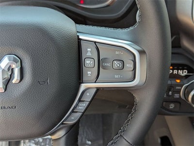 2025 RAM Ram 1500 RAM 1500 BIG HORN CREW CAB 4X4 5'7' BOX