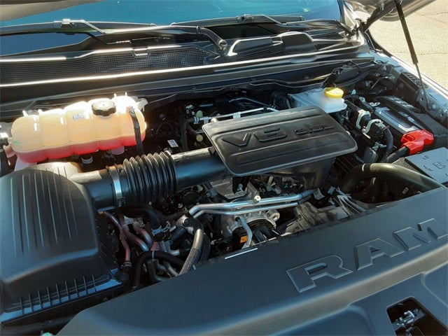 2025 RAM 1500 Big Horn Crew Cab 4x4 5'7' Box