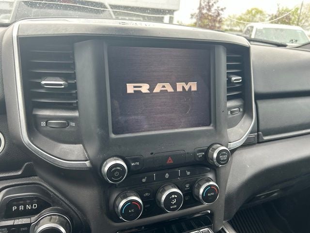 2019 RAM 1500 Big Horn/Lone Star Crew Cab 4x4 5'7' Box