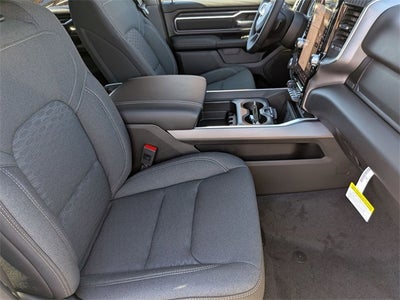 2025 RAM Ram 1500 RAM 1500 BIG HORN CREW CAB 4X4 5'7' BOX