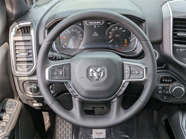 2025 RAM Ram 1500 RAM 1500 BIG HORN CREW CAB 4X4 5'7' BOX