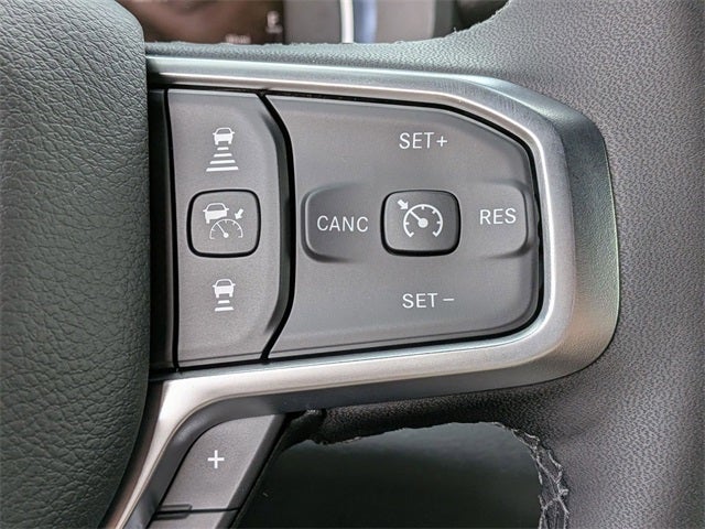 2025 RAM Ram 1500 RAM 1500 BIG HORN CREW CAB 4X4 5'7' BOX