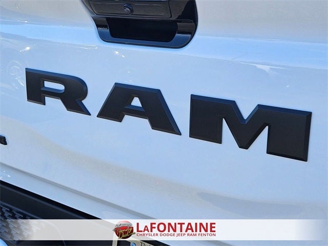 2025 RAM Ram 1500 RAM 1500 BIG HORN CREW CAB 4X4 5'7' BOX