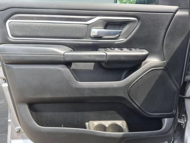 2020 RAM 1500 Big Horn Crew Cab 4x4 5'7' Box
