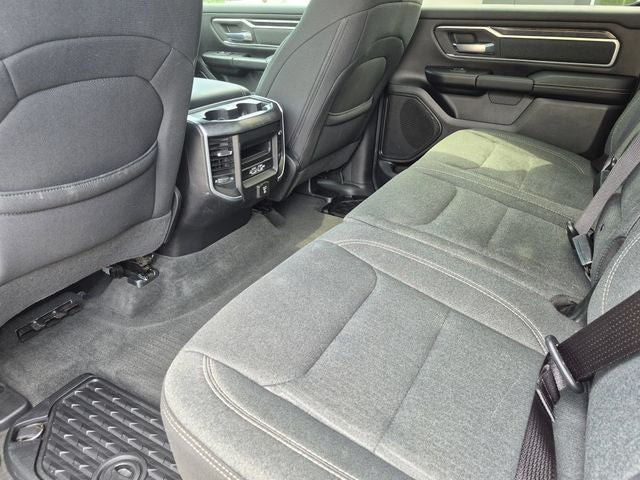 2020 RAM 1500 Big Horn Crew Cab 4x4 5'7' Box