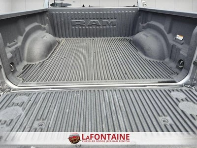2020 RAM 1500 Big Horn Crew Cab 4x4 5'7' Box