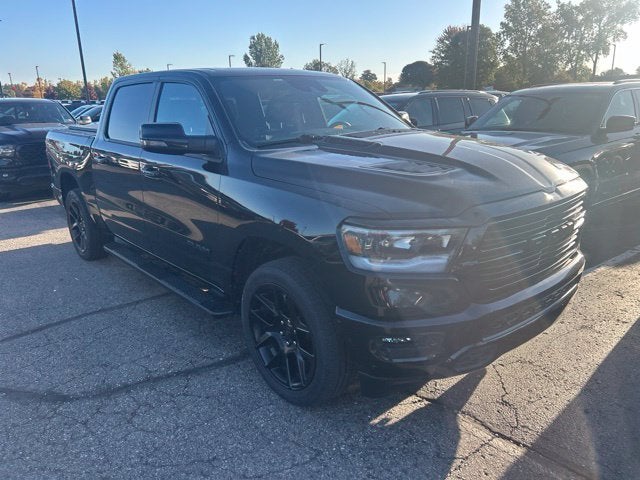 2023 RAM 1500 Laramie Crew Cab 4x4 5'7' Box