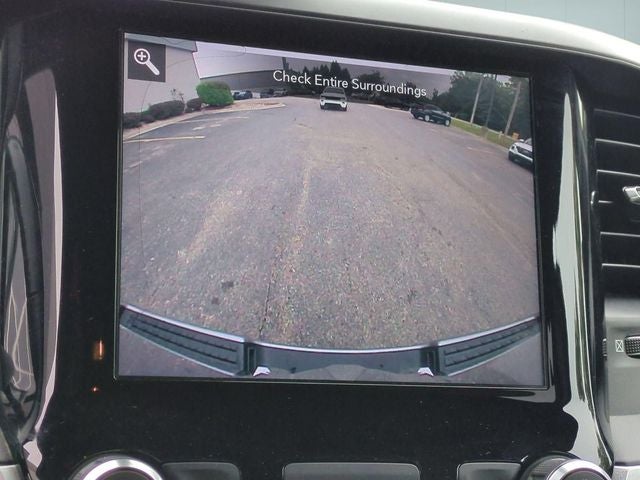 2020 RAM 1500 Big Horn Crew Cab 4x4 5'7' Box