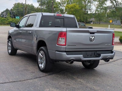 2020 RAM 1500 Big Horn Crew Cab 4x4 5'7' Box